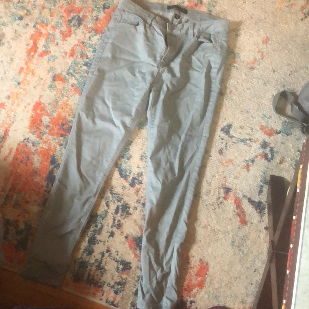 Adorable jeans!